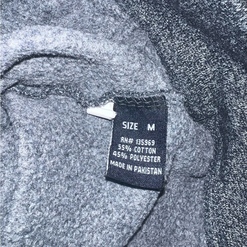 Cleveland Cavaliers Hoodie Youth Medium Gray Embroidered - Picture 3 of 3